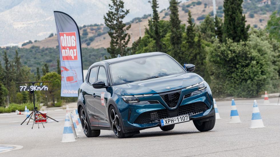 Elk Test στην Alfa Romeo Junior: Νέο ρεκόρ και από τη «μικρή» Alfa μετά την Tonale