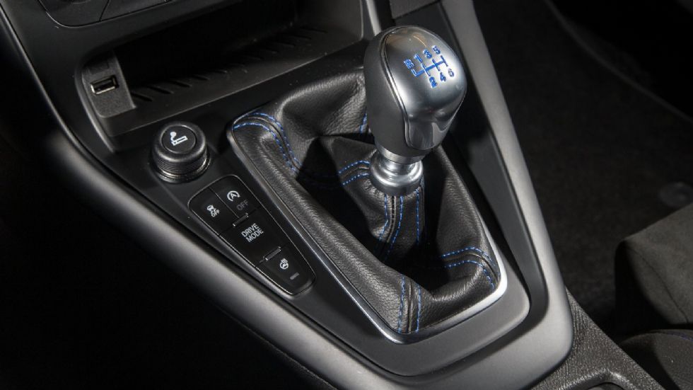 Οδηγούμε: Ford Focus RS