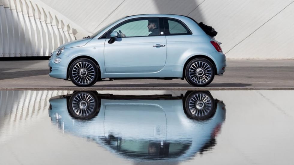 Fiat 500 Hybrid: Ρετρό και ήπια υβριδικό μίνι με κάτω από 15 χιλιάρικα