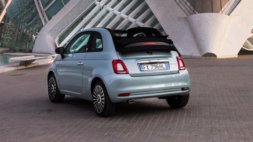 Fiat 500 Hybrid: Ρετρό και ήπια υβριδικό μίνι με κάτω από 15 χιλιάρικα