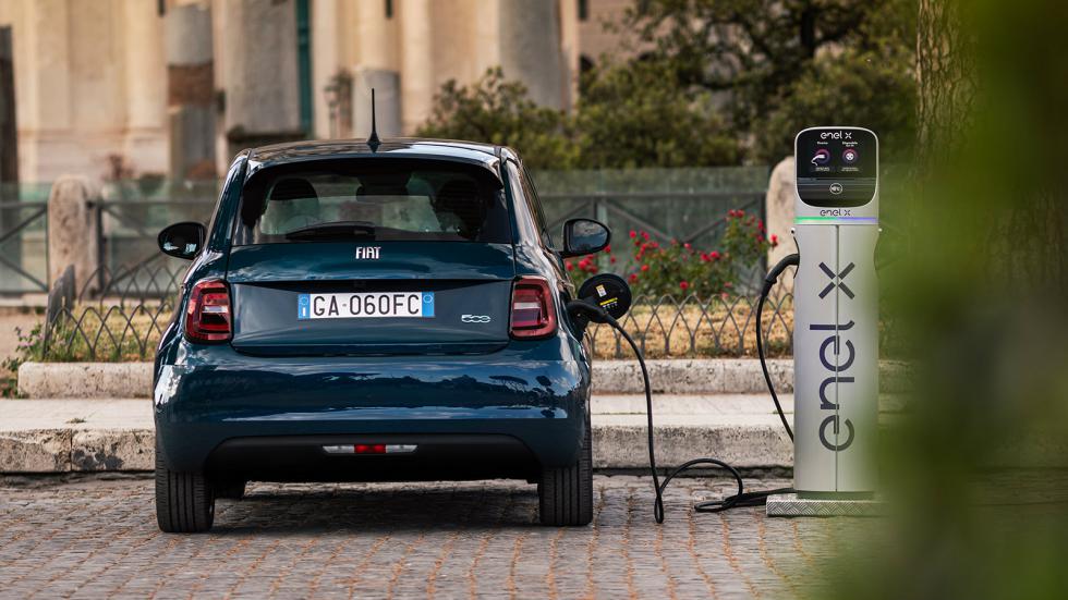 Οι τιμές του ηλεκτρικού Fiat 500 la Prima στην Ελλάδα