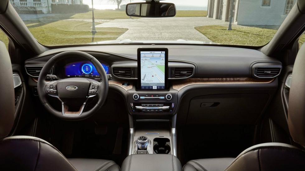 Νέο Ford Explorer Plug-in Hybrid: Living the American Dream