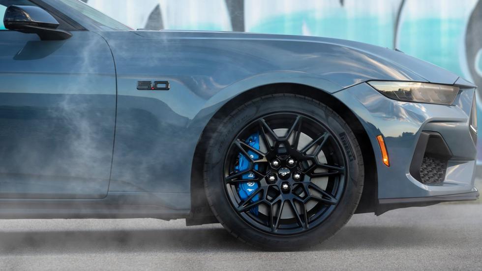 Στις σκέψεις της Ford ο ερχομός μιας υβριδικής Mustang
