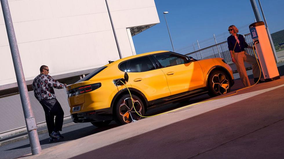 Ford Power Promise: Παρέχει εκπτώσεις & ευκολίες στη φόρτιση ηλεκτρικών Fοrd