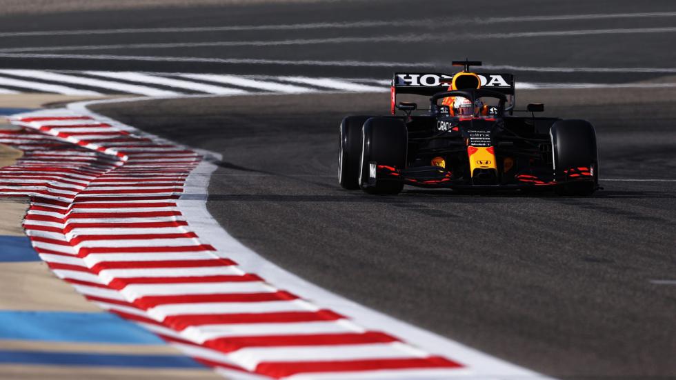 GP Μπαχρέιν: Στον Verstappen η πρώτη pole της χρονιάς