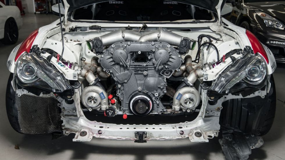 Το μοτέρ του Nissan GT-R R35 φωλιάζει πλέον κάτω από το καπό του συγκεκριμένου GT 86.