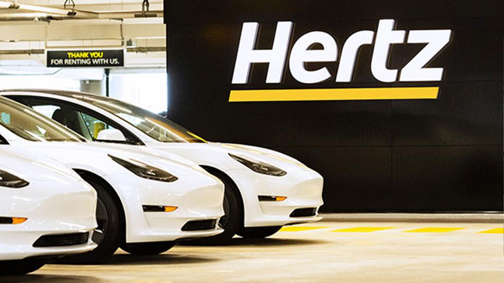 Παραγγελία «μαμούθ» της Hertz στην Tesla