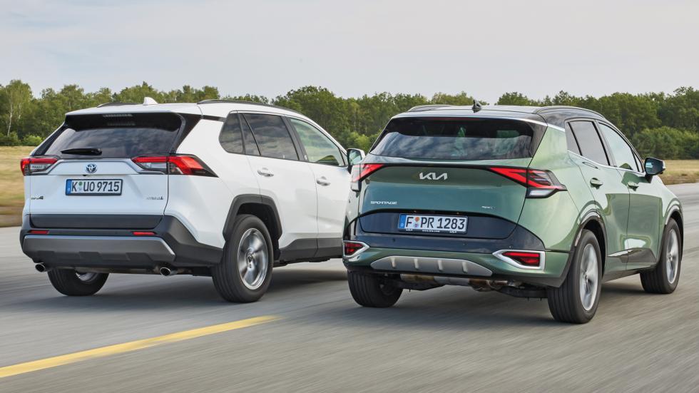 Σύγκριση στα 4κίνητα υβριδικά: Kia Sportage Vs Toyota RAV4