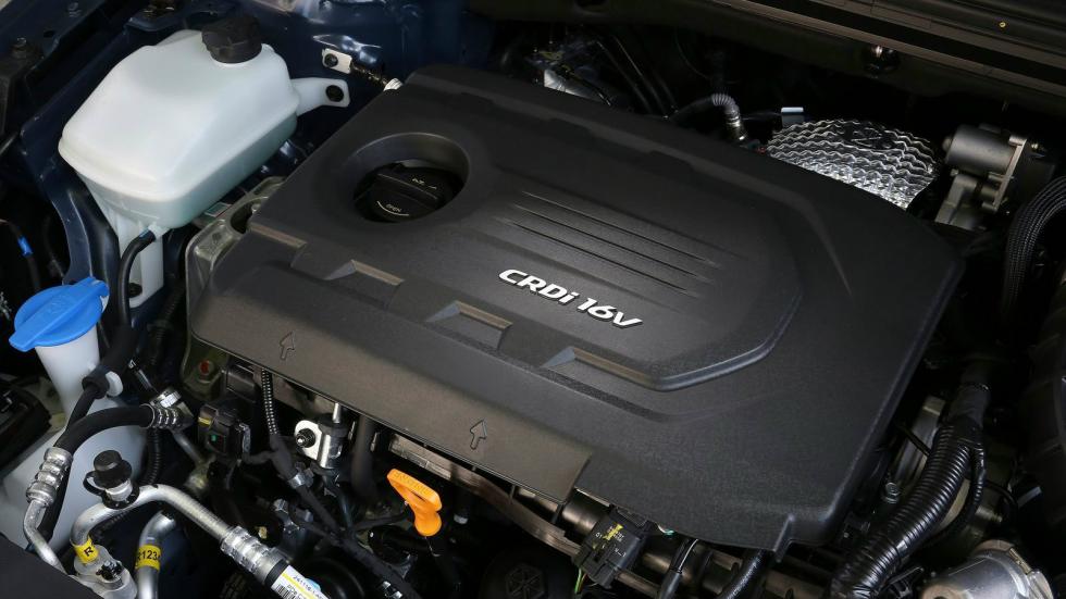 Η γκάμα των μηχανικών συνόλων του νέου Hyundai i30 απαρτίζεται από 3 βενζινοκινητήρες και 3 diesel με στάνταρ το σύστημα Idle Stop and Go.