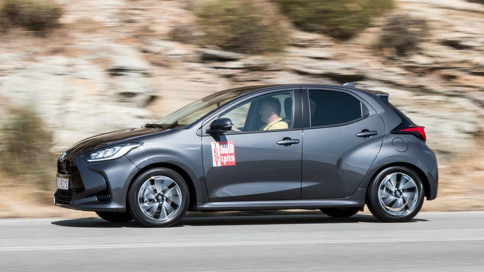 Το Τoyota Yaris πλέον σε εμπνέει όχι μόνο για να κάνεις ρεκόρ οικονομίας, αλλά και για να επιλέξεις τη λειτουργία Sport και να ευχαριστηθείς μια διαδρομή με στροφές.