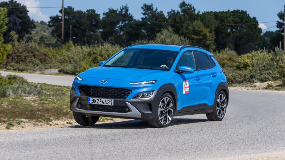  Το Hyundai Kona διαθέτει εκκεντρική εμφάνιση και ανάλαφρο στυλ με έντονο δυναμισμό κυρίως μέσω του μπροστινού μέρους.