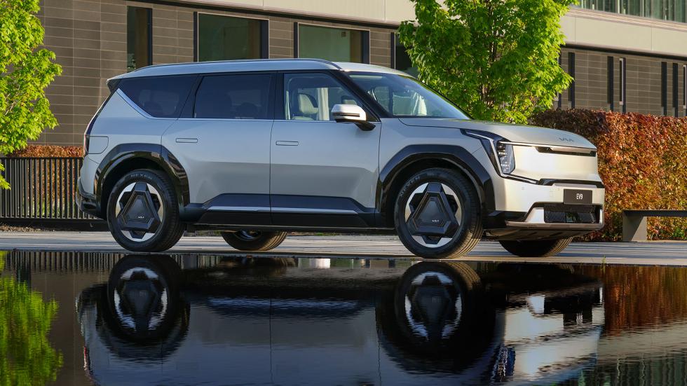 Νέο Kia EV9: Ο Brand Ambassador της Kia στον κόσμο