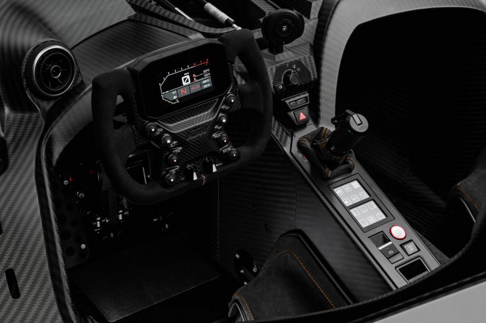 Το νέο ΚTM X-Bow GT-XR είναι ένα αγωνιστικό για το δρόμο 
