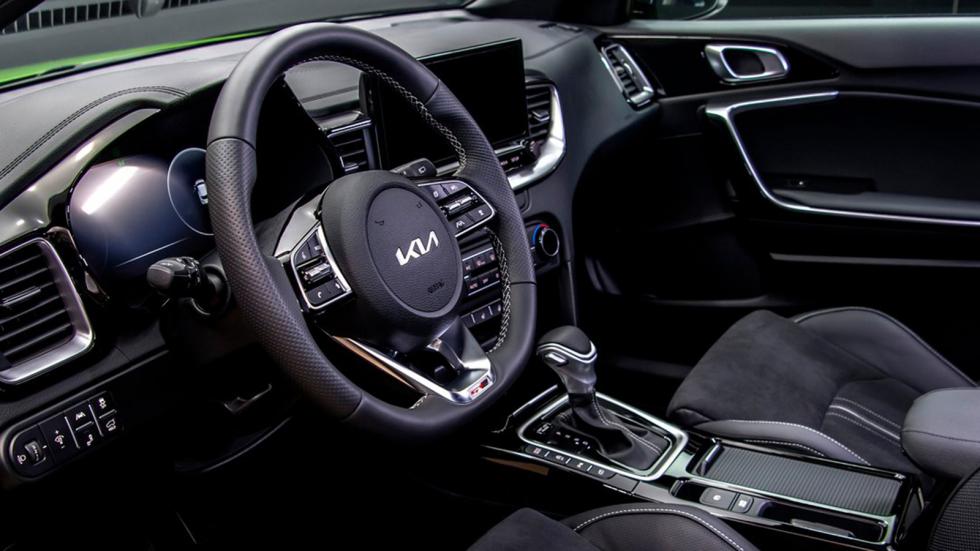 Kia XCeed: Διαθέσιμο με χαμηλότερες τιμές και νέους κινητήρες
