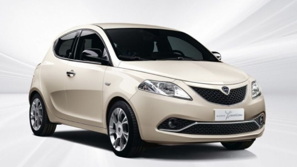 Αυτή είναι η ανανεωμένη έκδοση της Lancia Ypsilon. Βρείτε τις διαφορές...