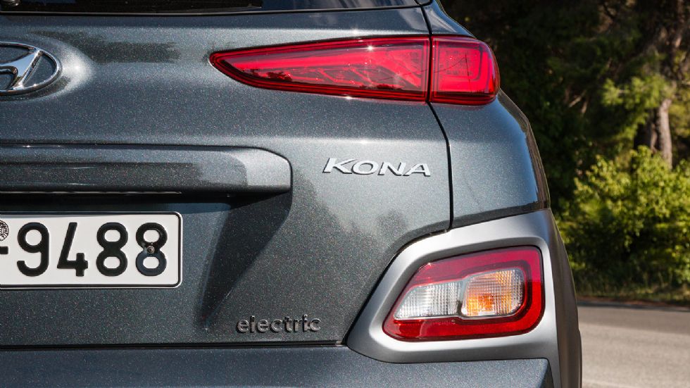 Hyundai Kona Electric Vs Nissan LEAF e+