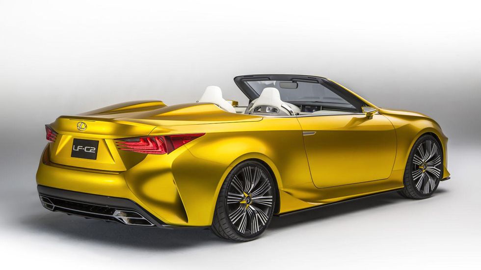 Το LF-C2 concept είναι ένα ανοικτό μοντέλο 2+2 θέσεων, μέσω του οποίου η Lexus μας «συστήνει» με τη μελλοντική σχεδιαστική λογική που θα ακολουθήσει.