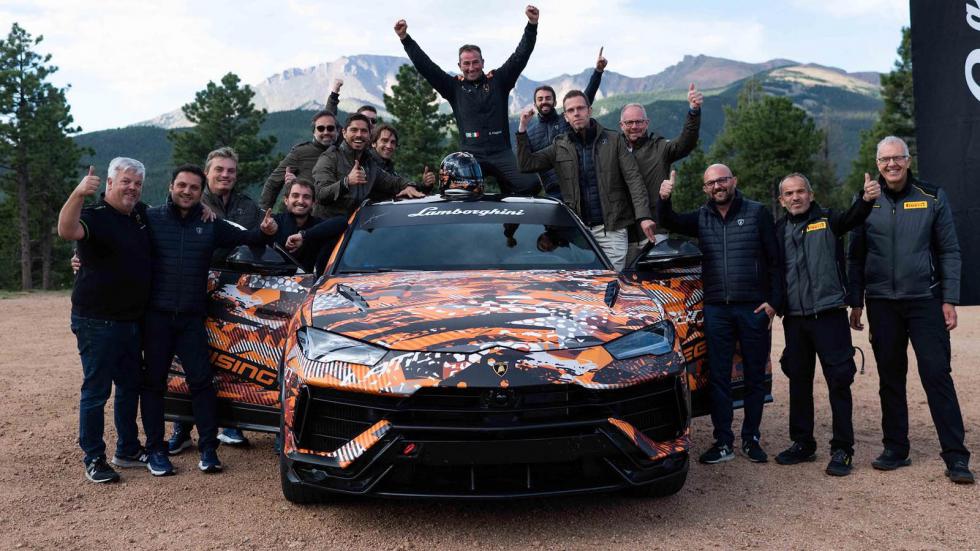 Η Lamborghini Urus είναι πλέον το πιο γρήγορο SUV στο Pikes Peak