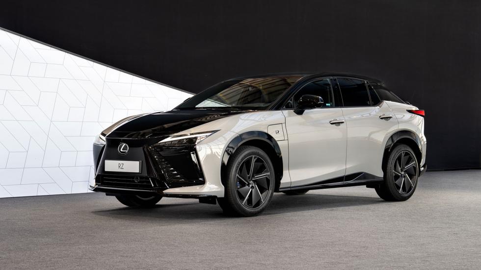New Vs Old: Τo νέο Lexus RZ απέναντι στο προηγούμενο