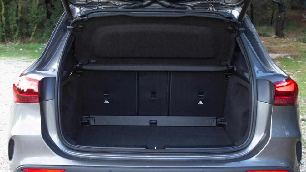 Mercedes GLA 250 e & GLA 200 d: Plug-in με μπαταρία ή diesel;