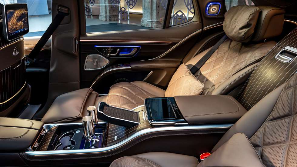 Maybach EQS SUV - Το ακριβότερο ηλεκτρικό της Mercedes στην Ελλάδα