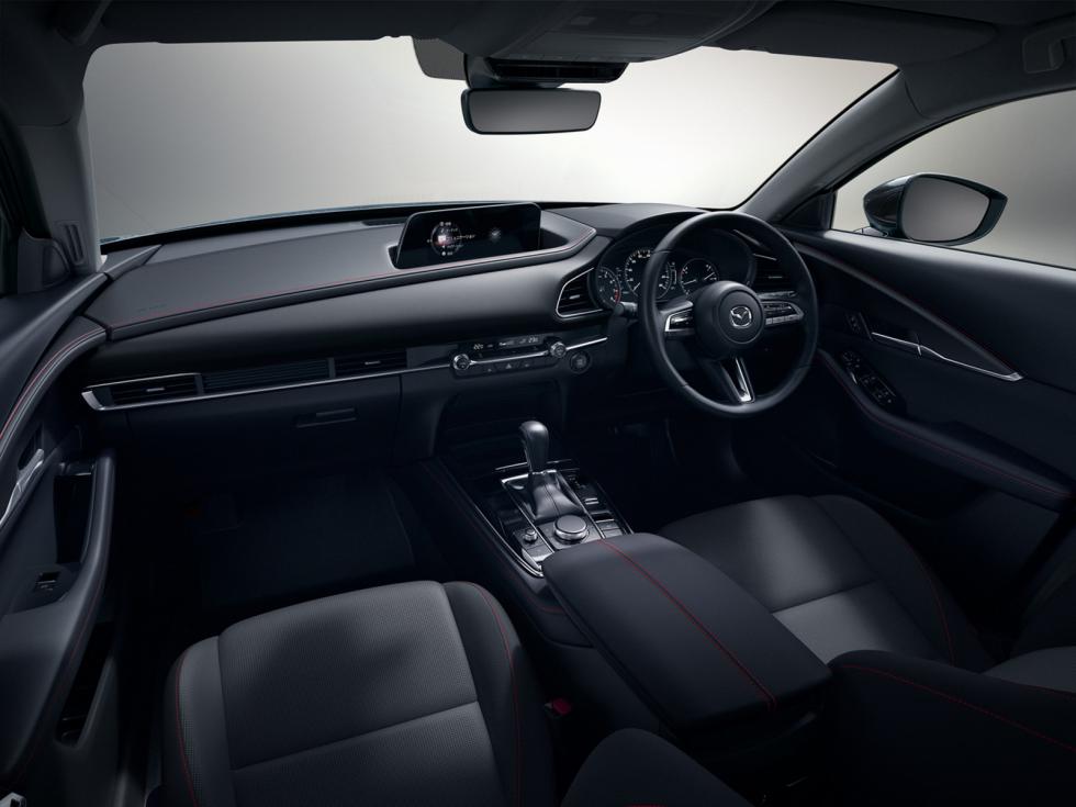 Ήπιο φρεσκάρισμα για τα Mazda3 και CX-30
