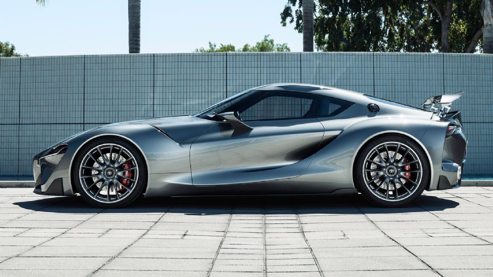 Η Toyota Supra θα αντλήσει κατά τα φαινόμενα στοιχεία από το εντυπωσιακό πρωτότυπο FT-1 του 2014, ενώ θα διαφέρει αισθητικά μέσα – έξω από την «αδελφή» BMW Z5.