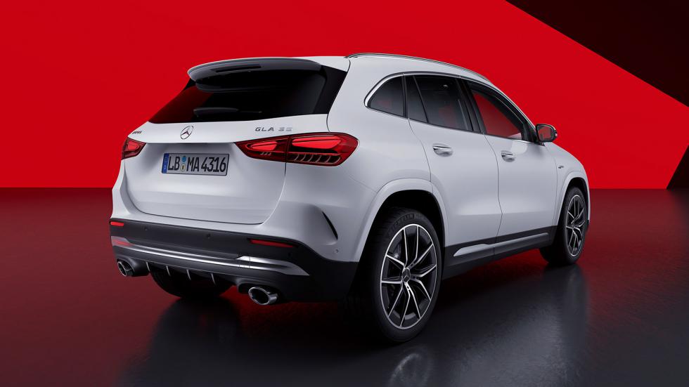 Ανανεωμένες Mercedes-AMG GLA και GLB: Mild hybrid με 306+14 άλογα