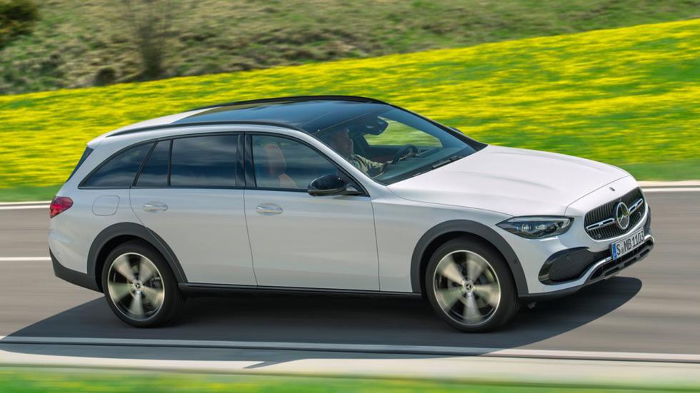 H Μercedes C-Class All-Terrain.