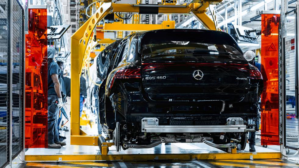 Ξεκίνησε η παραγωγή της Mercedes EQS SUV