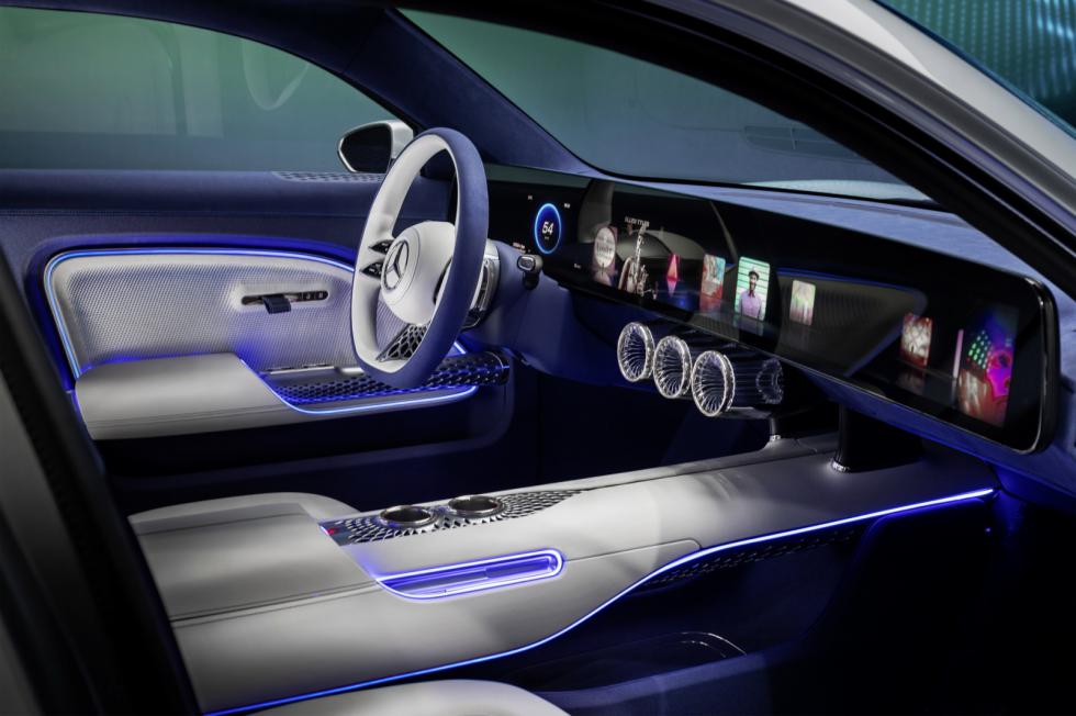 Mercedes Vision EQXX: Με 1.000+ χλμ αυτονομία και 47άρα οθόνη  
