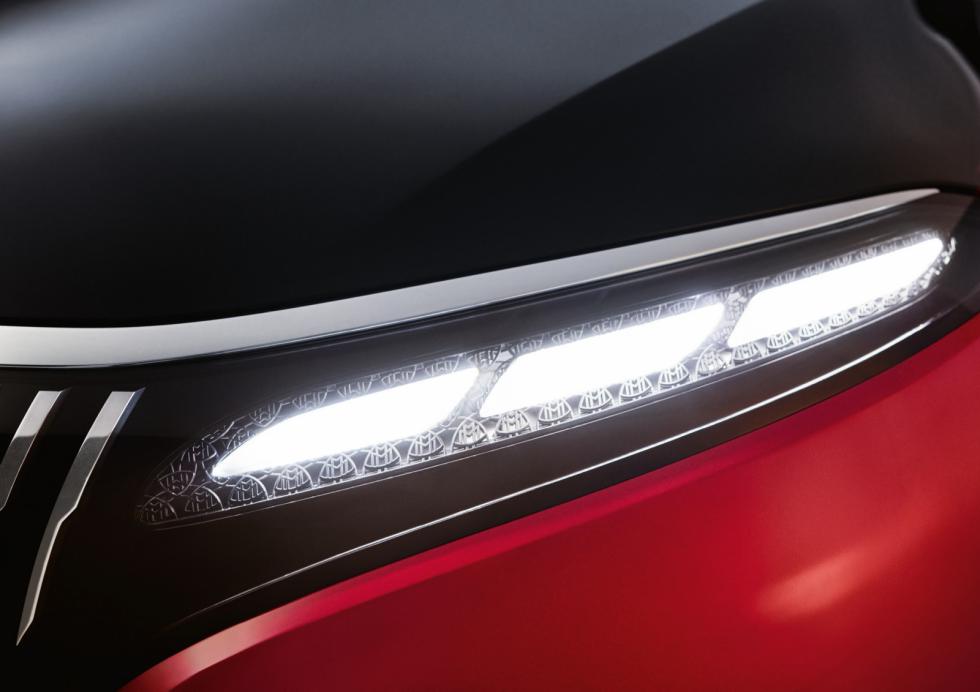 Mercedes-Maybach EQS SUV: Crossover λιμουζίνα με ζάντες 24 ιντσών