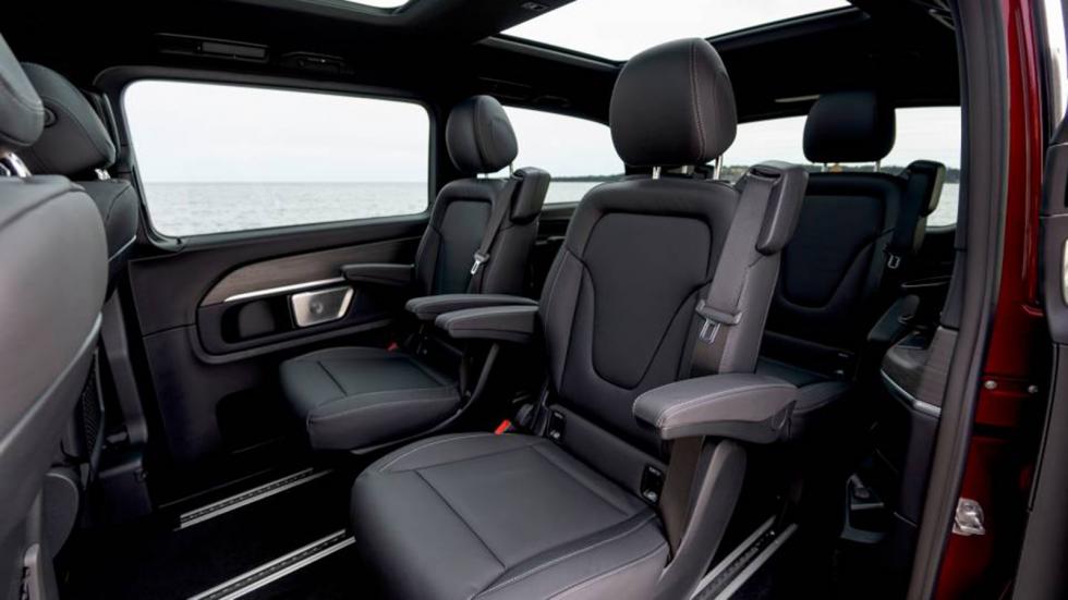 Αυτά είναι τα νέα πολυτελή van EQV και V-Class της Mercedes-Benz