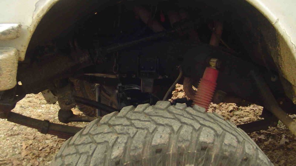 Η εν λόγω γερμανική λιμουζίνα έγινε ένα monster truck με τεράστια ελαστικά, ενώ ταυτόχρονα ως πλαίσιο χρησιμοποιήθηκε το σασί ενός Chevrolet Blazer του 1978.