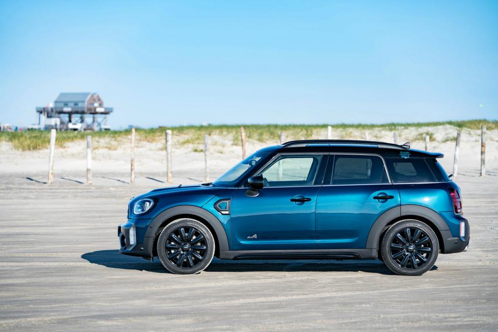 Nέο MINI Countryman Boardwalk για περιπέτειες