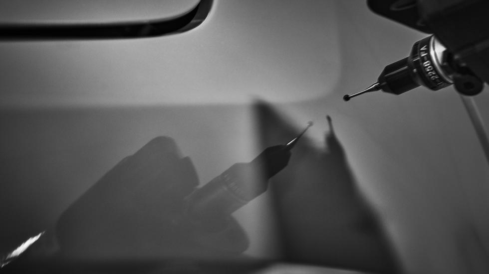 Νέα teaser δίνουν μια γεύση από το καινούριο Jeep Compass
