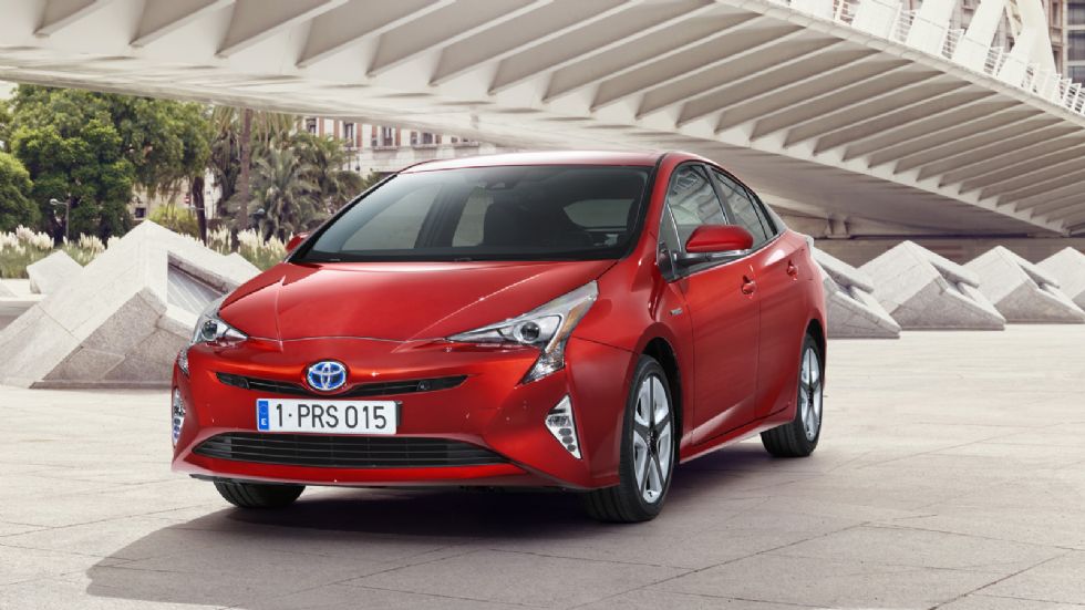 Στην επερχόμενη έκθεση της Φρανκφούρτης που θα ανοίξει τις πύλες της για το κοινό στις 19 Σεπτεμβρίου, θα παρουσιαστεί η ολοκαίνουργια 4η γενιά του Toyota Prius.
