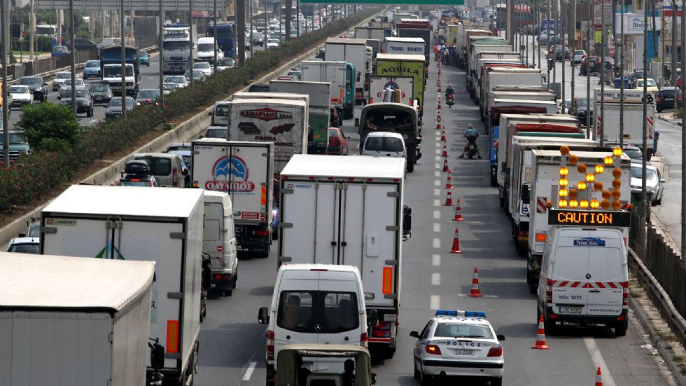 Δείτε το αναλυτικό πρόγραμμα των κινητοποιήσεων των εργαζομένων στα Μέσα Μαζικής Μεταφοράς, για να γνωρίζετε ποιες μέρες θα υπάρχει αυξημένη κίνηση στους δρόμους της Αθήνας.