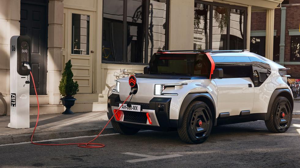 Οδηγούμε το νέο Citroen Oli | Ηλεκτρικό από χαρτί και σόλες παπουτσιών