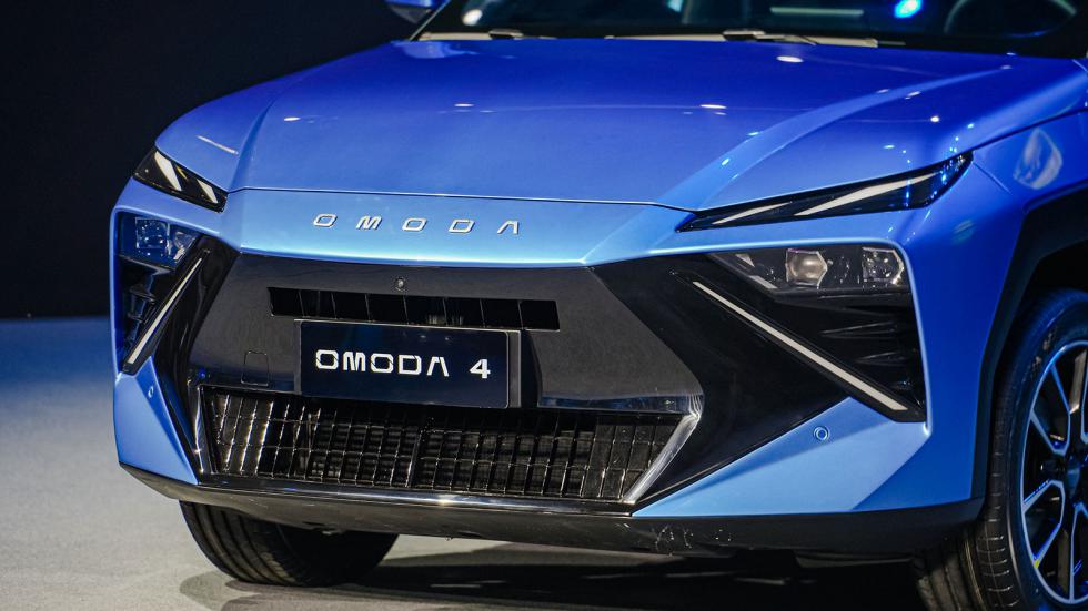 Το Omoda 4 βασίζεται στη σχεδιαστική γλώσσα Cyber Mecha.