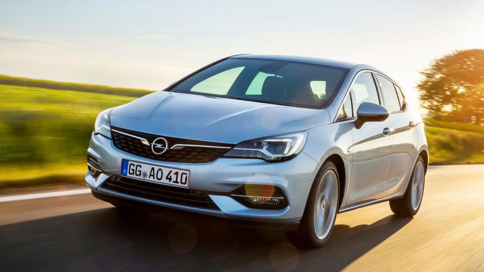 Opel Astra Old Vs New: Ριζικά αλλαγμένο και βελτιωμένο στην 6η γενιά