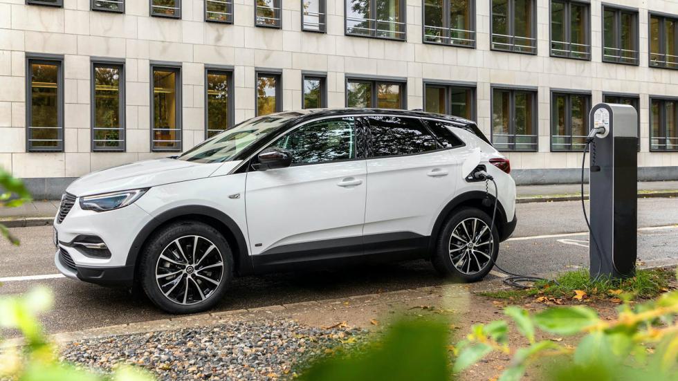 Τιμές του υβριδικού Opel Grandland X στην Ελλάδα