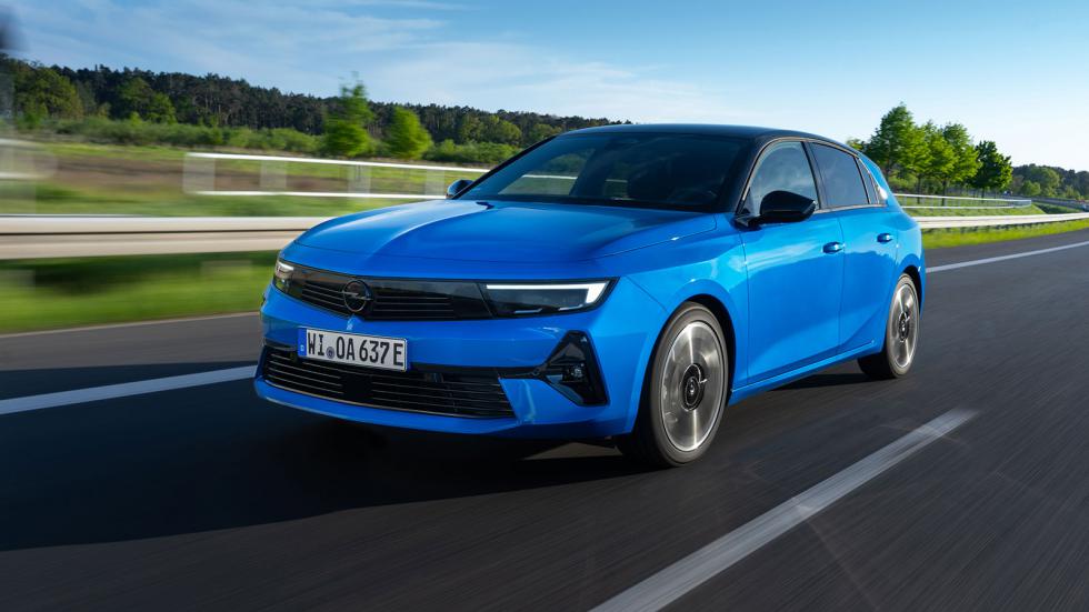 Οδηγούμε το νέο Opel Astra Electric με 156 PS & αυτονομία 321 χλμ.