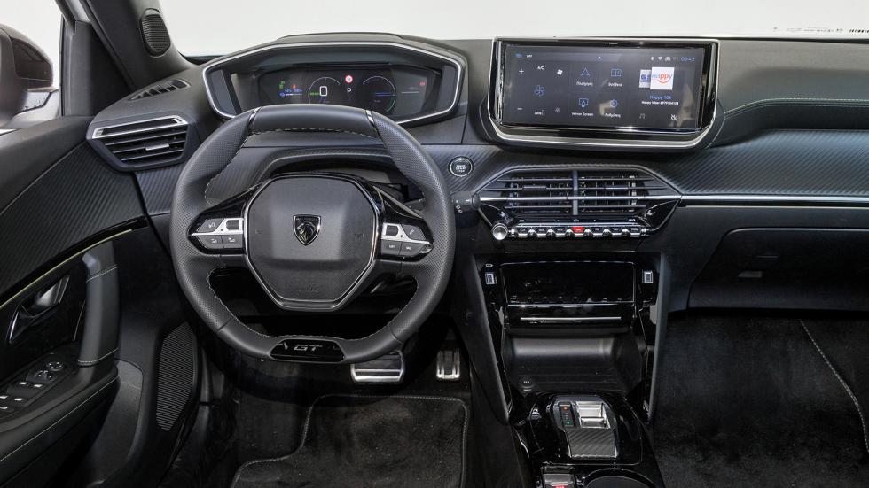 Peugeot 2008: Ποια είναι η καλύτερη έκδοση εξοπλισμού του best-seller του 2025;