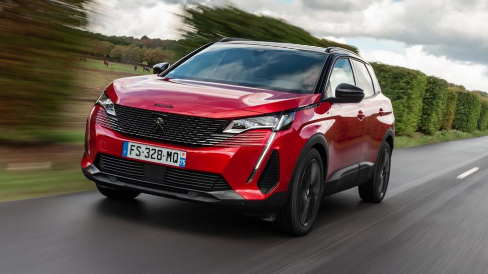 Υβριδικό Honda HR-V ή hi-tech Peugeot 3008 στα ίδια περίπου λεφτά;