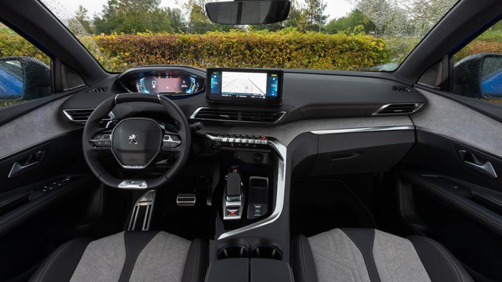 Υβριδικό Honda HR-V ή hi-tech Peugeot 3008 στα ίδια περίπου λεφτά;