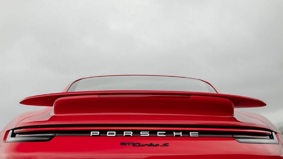 Νέα πακέτα για την Porsche 911 Turbo S