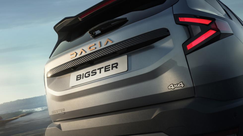 Νέο μοτέρ για Dacia Duster & Bigster: Υβριδικό 4x4 με LPG και αυτόματο