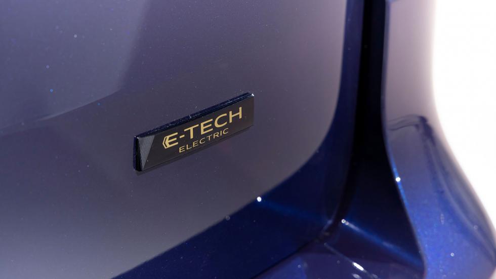 Renault Kangoo E-Tech Electric: Τεράστιοι χώροι & 285 χλμ. αυτονομία