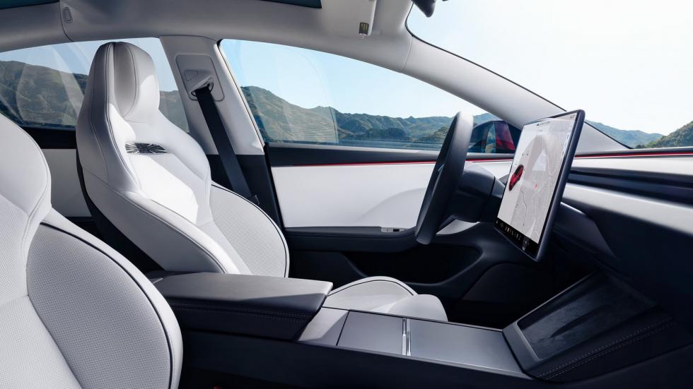 Ανανεωμένο Tesla Model 3 Performance με 460 PS - Η τιμή του